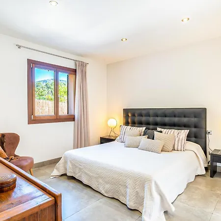 Holiday home 3 Bedroom Gorgeous Home In Mancor De La Vall